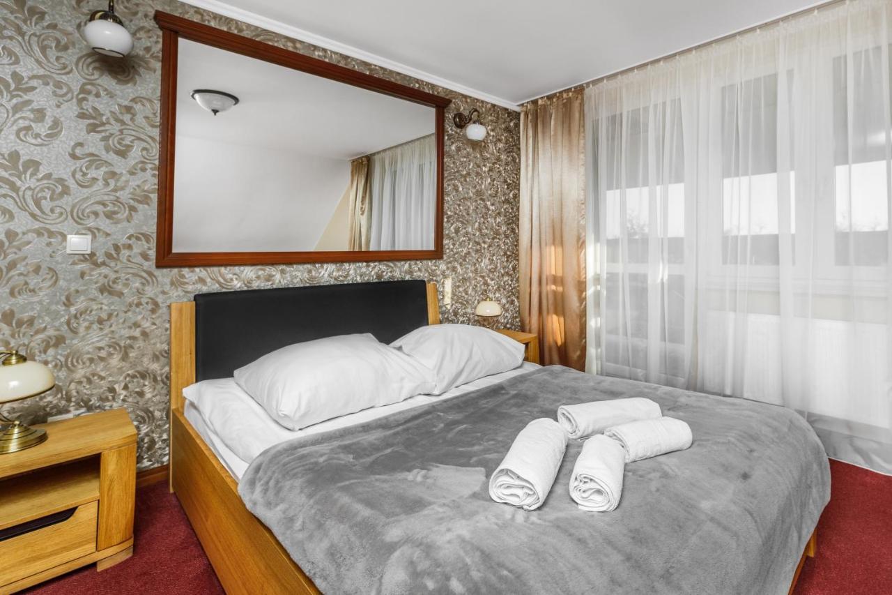 Holiday Stary Folwark Esterno foto