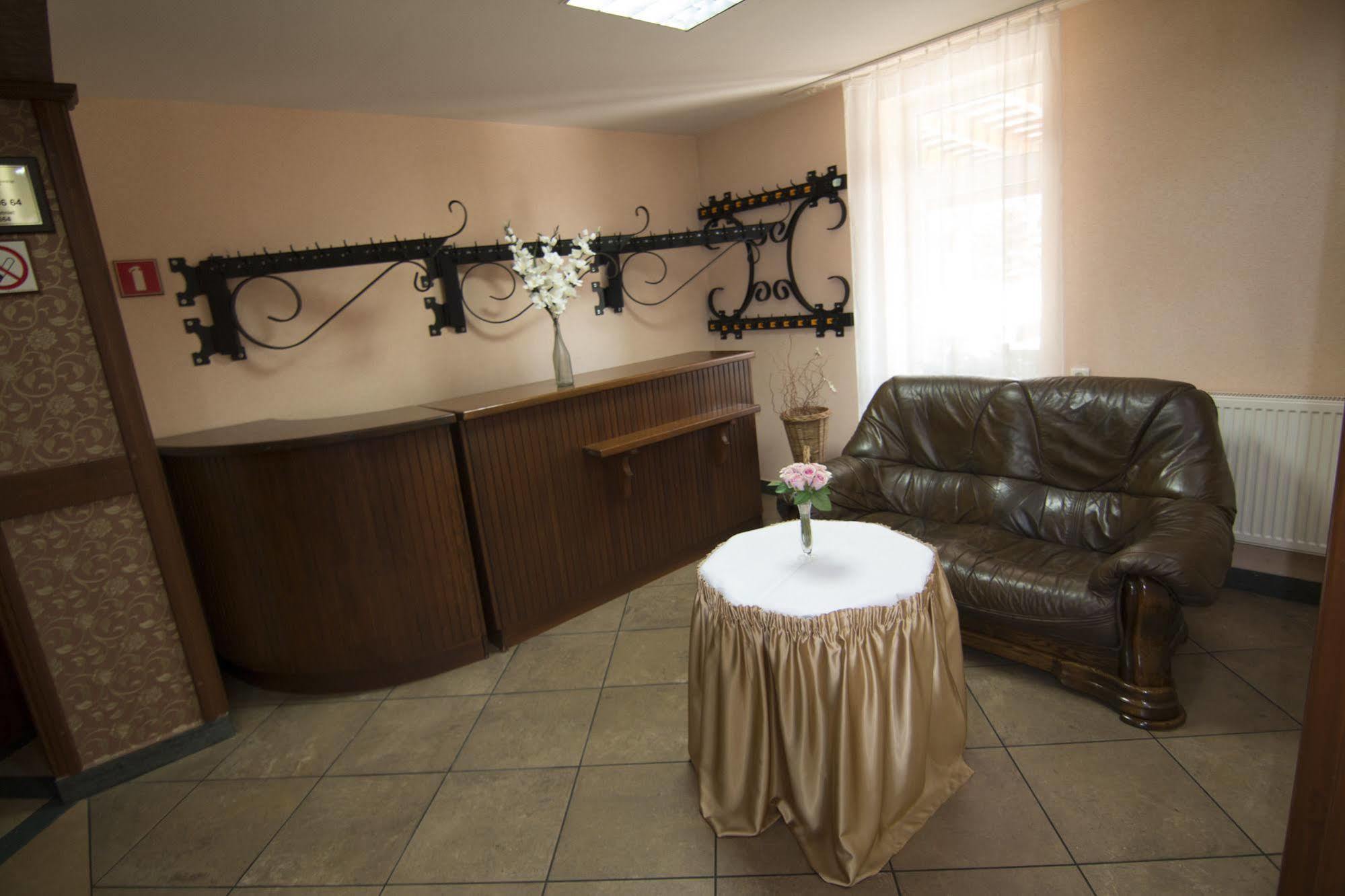 Holiday Stary Folwark Esterno foto